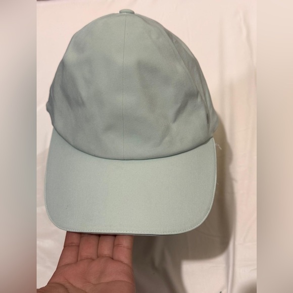 Lululemon Mint Green Cap - Picture 1 of 7